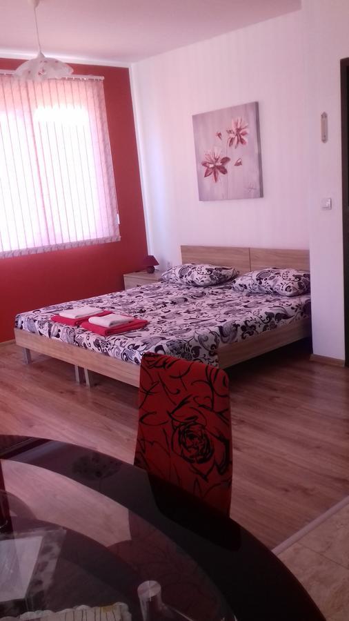 Guest House Nedelchevi Primorsko Exterior photo
